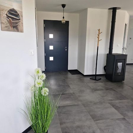 Attractive Holiday Home Near The Normandy Beach Saint-Germain-sur-Ay المظهر الخارجي الصورة