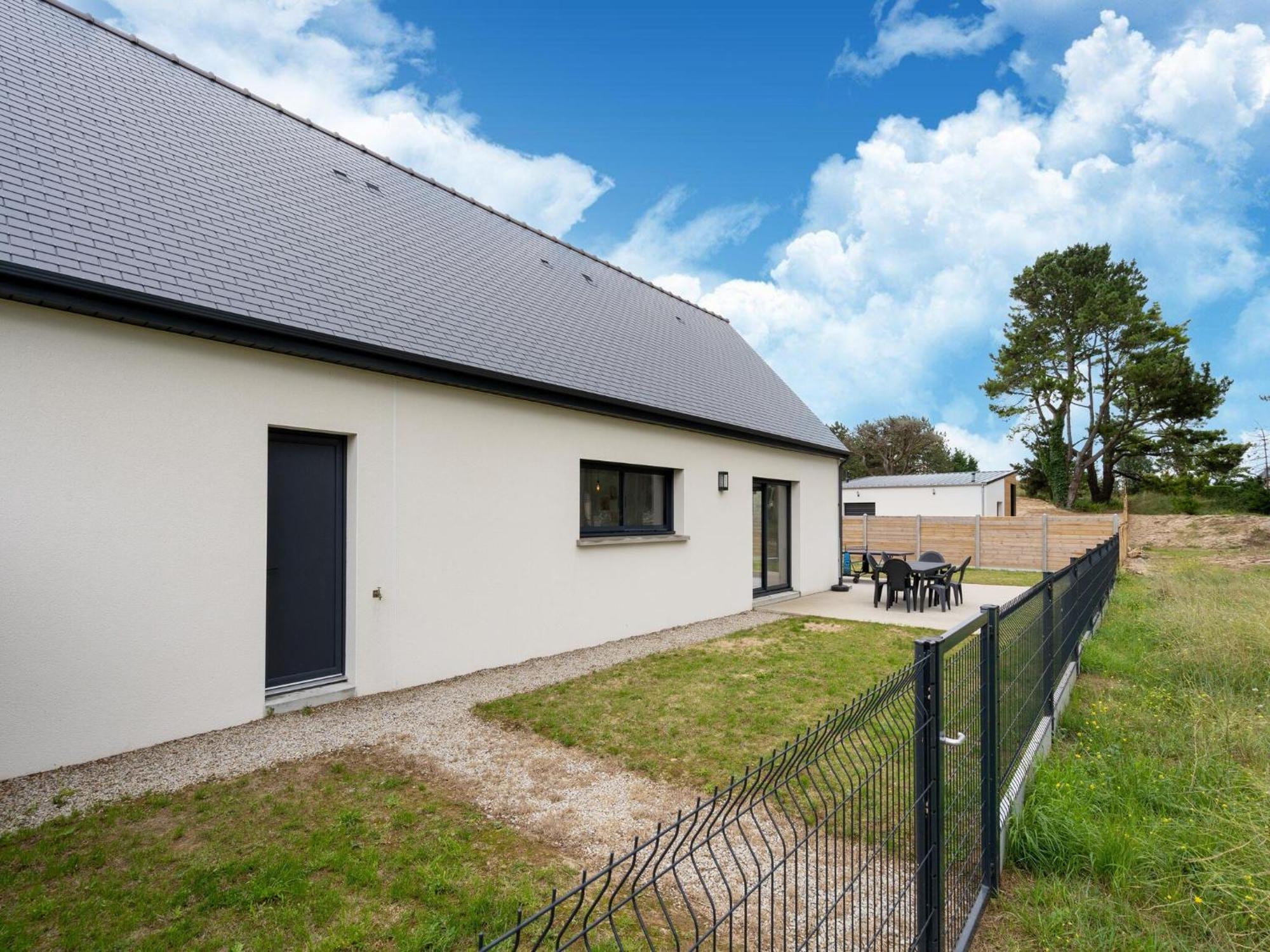 Attractive Holiday Home Near The Normandy Beach Saint-Germain-sur-Ay المظهر الخارجي الصورة