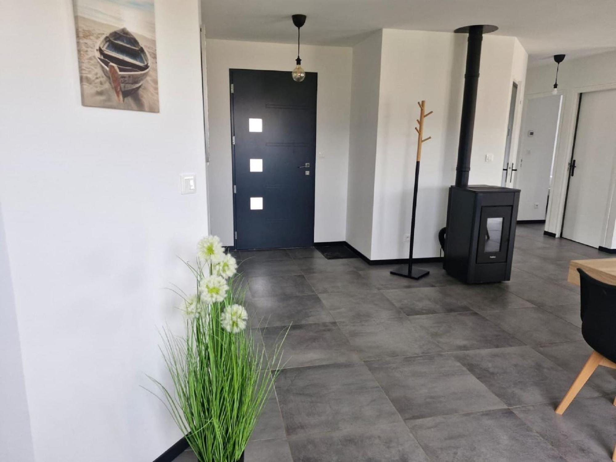 Attractive Holiday Home Near The Normandy Beach Saint-Germain-sur-Ay المظهر الخارجي الصورة